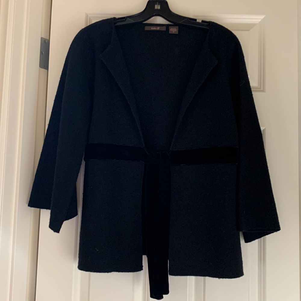 3/4 sleeve wool blazer with velvet tie waist